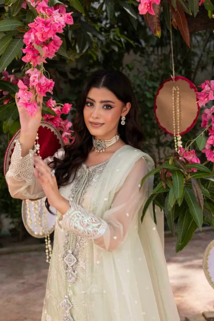 ZR-2548 | CRYSTAL GREEN – (SKU: – Pistachio – S – )